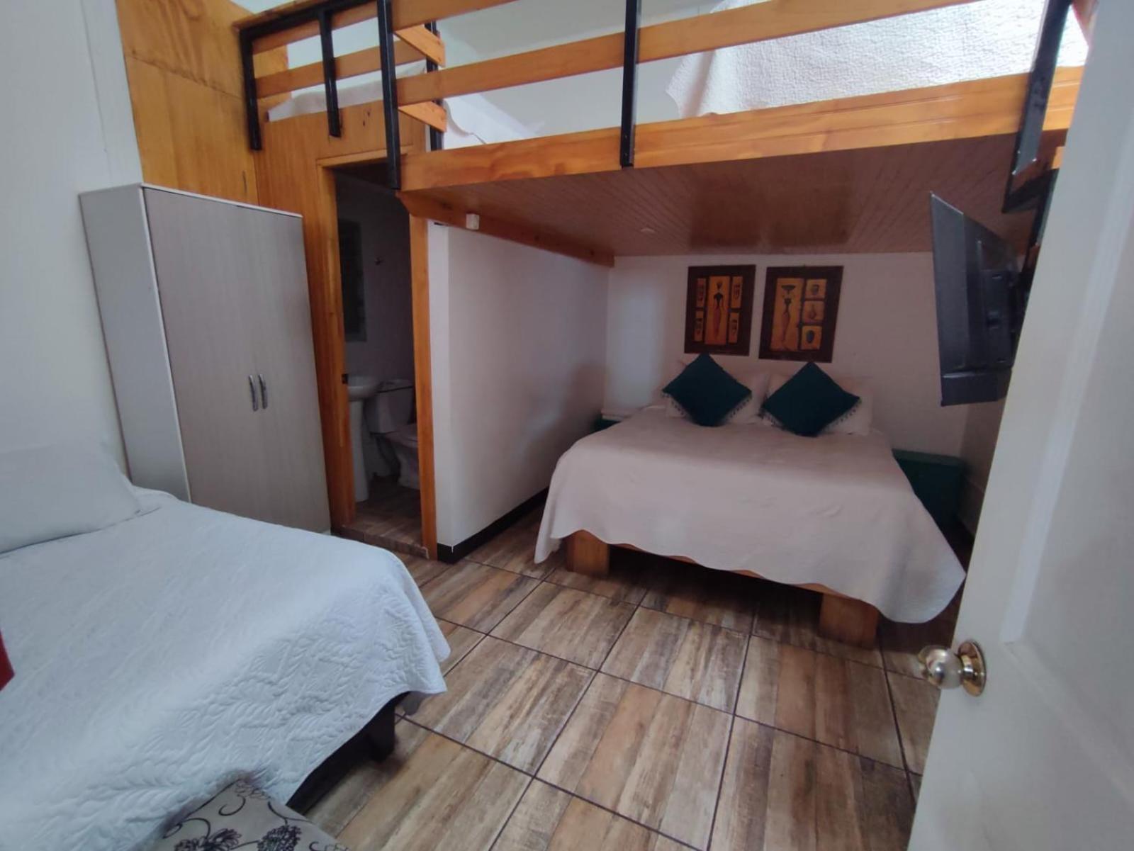 Hostal Vicmar 比尼亚德尔马 外观 照片